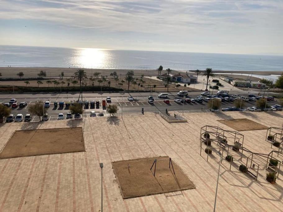 Vistas Frontales Al Mar Apartamento Empuriabrava Exterior foto