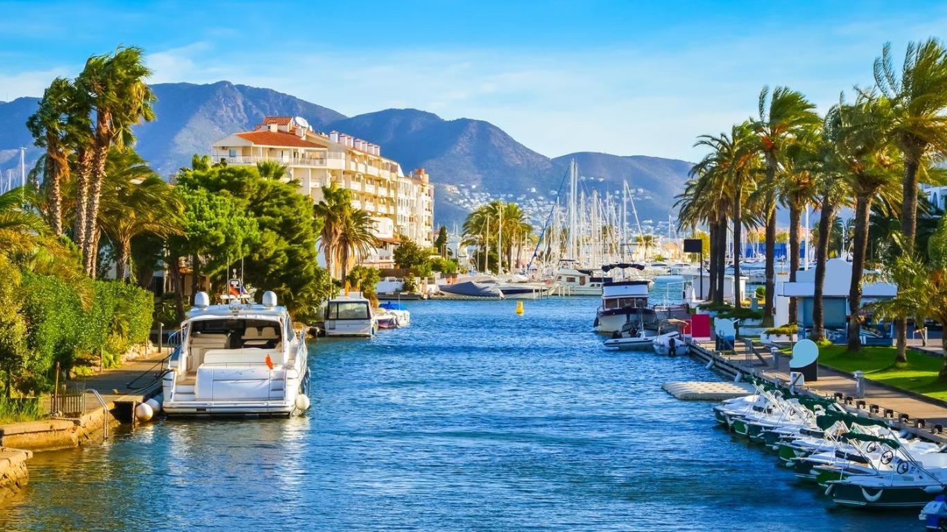 Vistas Frontales Al Mar Apartamento Empuriabrava Exterior foto